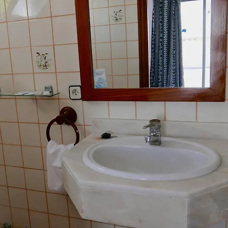 Hostel De La Caravel.la
